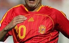 Real Madrid đổi Baptista lấy Reyes