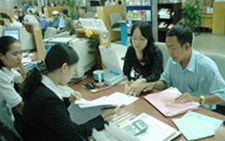 Nhờ ngân hàng chứng minh tài chính du học Canada?