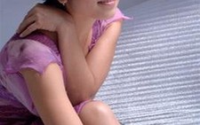 Mỹ Linh tươi trẻ