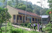 Ngôi trường trên đỉnh Thiên Cấm Sơn