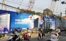 Trồng hoa làm đẹp công trường