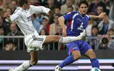 Real Madrid sẽ thiếu Beckham và Reyes