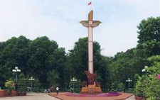 Các sáng tác mẫu tượng đài Nam bộ kháng chiến: Còn rườm rà quá!