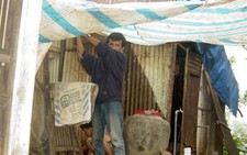 Chín năm, dân cồn Hến chưa được xây nhà