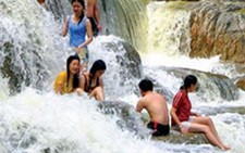 Chinh phục Yang Bay