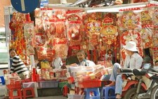 Nhộn nhịp sắm hàng tết