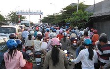 Vĩnh Long: ách tắc phà Đình Khao