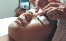 Khô mắt, đừng quá lo!