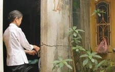 Đành bán suất mua nhà