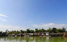Sao không về chơi cồn Hến...