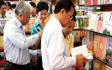 Triển lãm sách mừng sinh nhật Bác Hồ