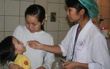 Trẻ ngộ độc oresol