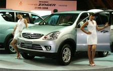 Mitsubishi Zinger: sức mạnh từ sự trẻ trung và tiện nghi thích ứng