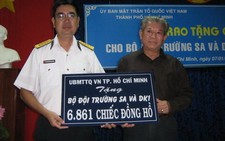 Trao 6.861 chiếc đồng hồ đeo tay cho bộ đội Trường Sa và DK1