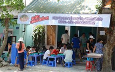Nỗi niềm quán cơm 2000 đồng