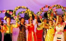 Hưởng ứng Ngày văn hóa các dân tộc Việt Nam