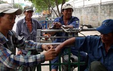 Hỗ trợ thay thế xe ba gác, tự chế: Có đăng ký tạm trú sẽ nhận được hỗ trợ