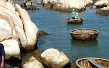 Tour mới Bình Thuận: Tắm thác Yavly, thăm cù lao Câu