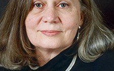 Nhà văn Mỹ Marilynne Robinson chiến thắng giải Orange