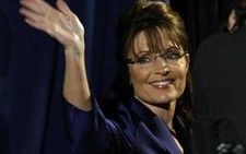 Bà Sarah Palin, thống đốc bang Alaska từ chức