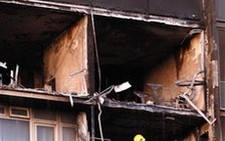 Cháy tòa nhà cao tầng ở Anh, 6 người thiệt mạng