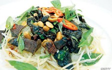 Gỏi khô bò