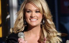 Carrie Underwood được vinh danh tại quê nhà