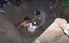Một học sinh chết đuối tại cống nước vỉa hè