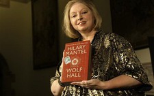 Nữ văn sĩ Hilary Mantel chiến thắng giải Man Booker 2009