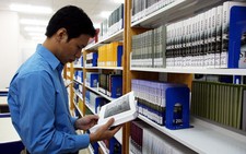 Tiếp nhận nguồn sách tiếng Anh trị giá khoảng 34 tỉ đồng