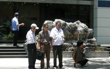 Vinashin nợ dây dưa