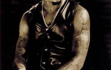 Vatican đưa nhạc của Tupac Shakur vào tuyển chọn