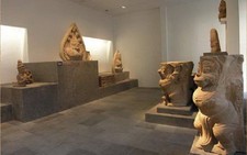 Khai trương phòng trưng bày mẫu văn hóa Óc Eo và Champa