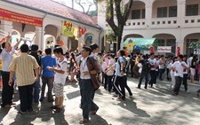 Lễ hội văn hóa dân gian vào sân trường