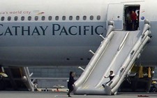 Ca ngợi phi công lái máy bay 