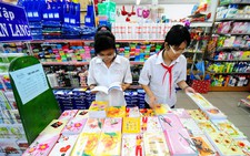 Nhấp nhổm với giá giấy
