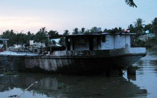 Cần Thơ: cháy ghe cạnh kho xăng dầu Tây Nam bộ
