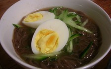 Mì lạnh Hàn Quốc