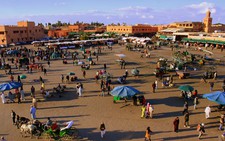 Rong ruổi Morocco