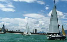 Đua thuyền buồm quốc tế Hồng Kông - Nha Trang