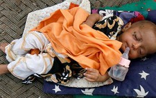 Nỗi ám ảnh của trẻ em vùng lũ Pakistan