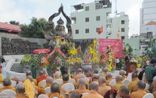 Khánh thành tượng đài Thích Quảng Đức