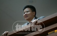 Có người bạn đợi ta trên kệ sách
