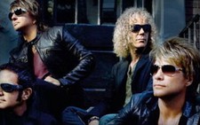 Bon Jovi nhận giải biểu tượng toàn cầu