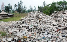 Phế thải công nghiệp lấn sân 