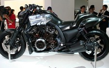 Yamaha VMAX tham gia 