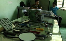 Bình Dương: bắt băng nhóm chuyên trộm cắp xe máy