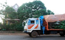 Chồng đánh vợ tàn nhẫn