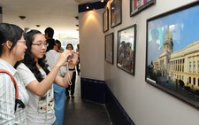 Khai mạc triển lãm ảnh Đất nước và con người Cuba