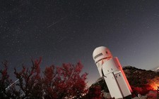 Rực rỡ mưa sao băng Geminids